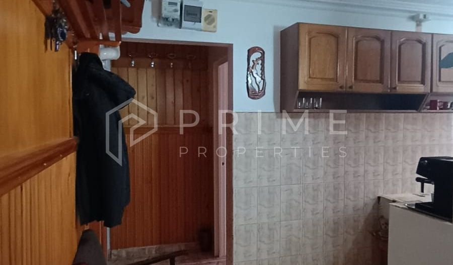 Apartament 3 camere/ Semidecomandat/ Etaj 4/ Zona Dâmbu Pietros - Poză 8