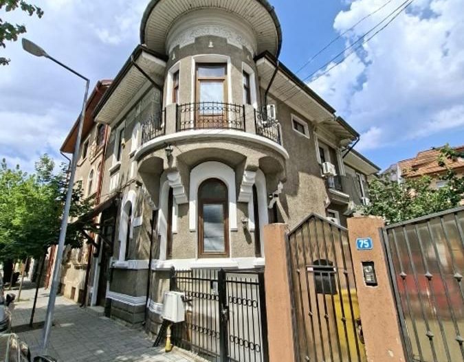 Zero comision, 375mp birou mobilat vila neoromaneasca Plantelor, 13' M - Poză 1
