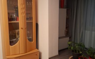 Apartament 3 camere in zona Micro 7( la intersectie cu str. Pinilor) - Poză 8