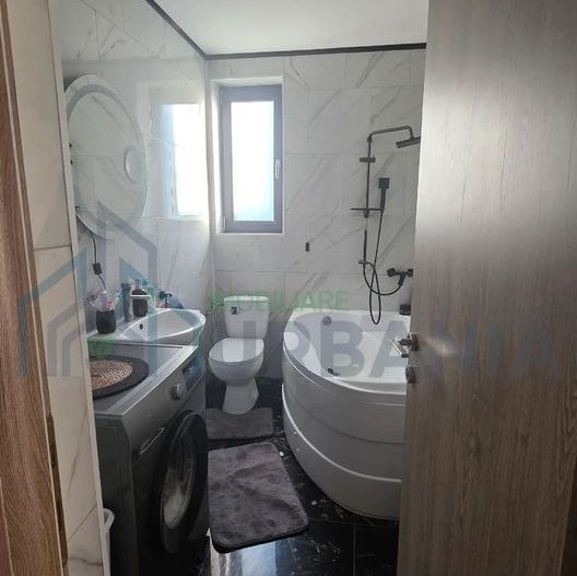 Casă cu 4 camere, garaj și mansardă în Visan, Bucium, Iași - Poză 6