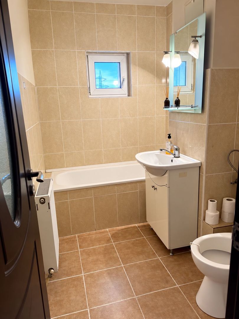 Soarelui | 3 camere | Decomandat | 2 băi | 2 balcoane | Etaj3 | Centrala proprie - Poză 8
