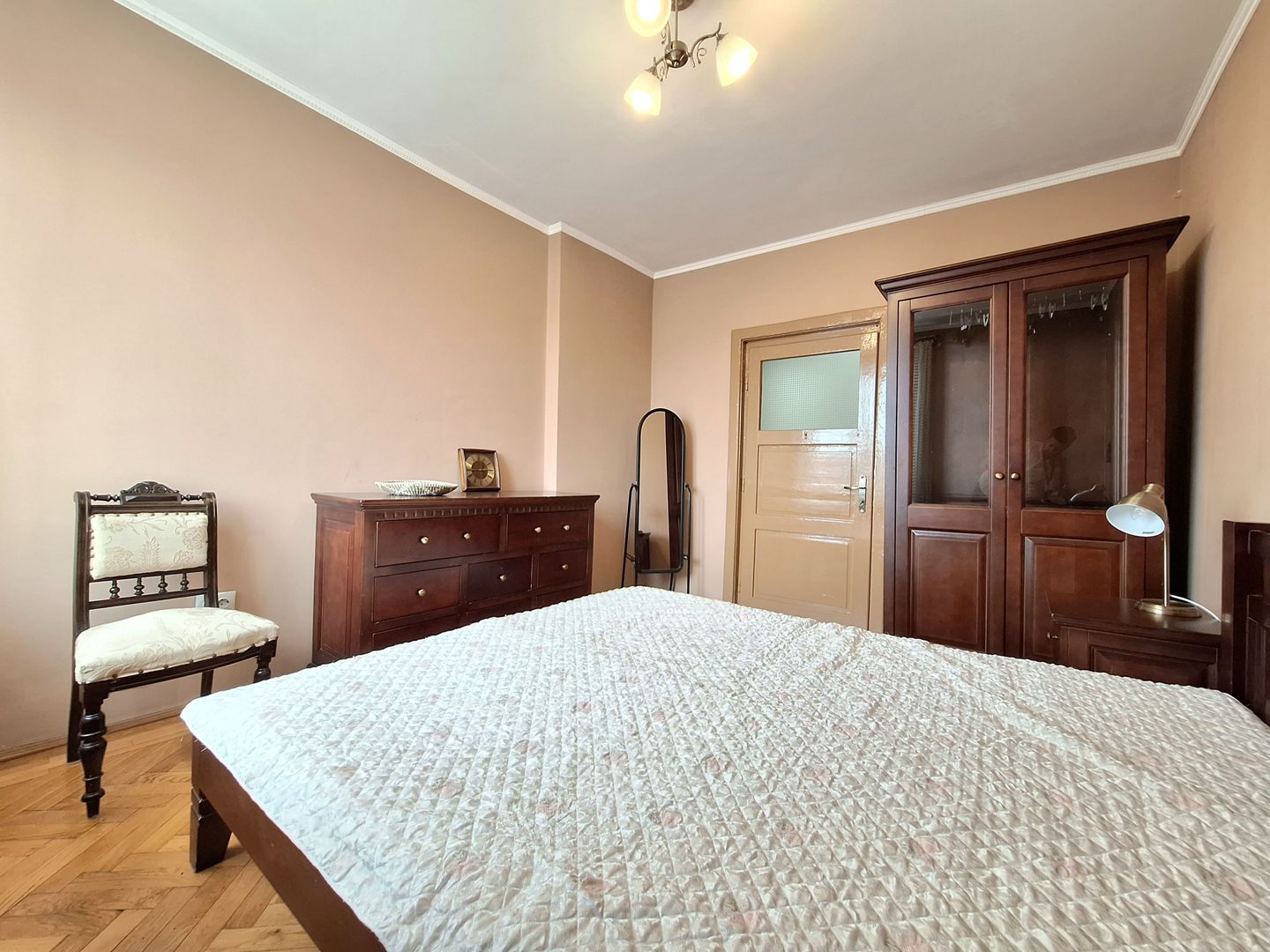 Apartament cu 2 camere, mobilat si utilat, strada Lunga - Brasov. - Poză 1