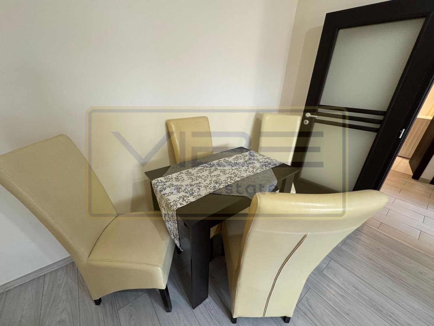 Apartament 2 camere decomandat+parcare Tatarasi - Poză 4