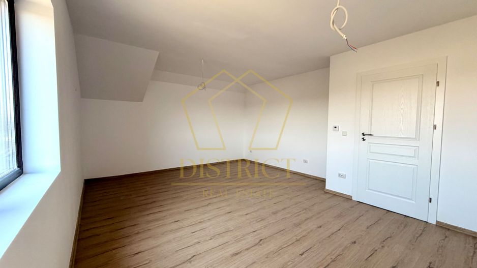 Duplex cu 4 camere | Strada privata | Mosnita Veche, Lidl - Poză 8