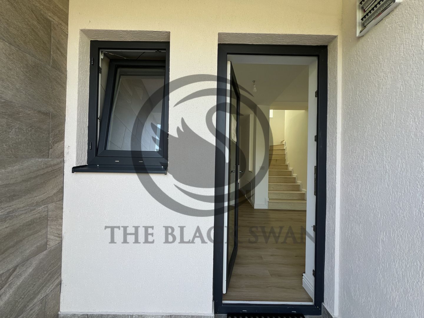 Casa cu 4 camere de vanzare | Premium | Nou | Moreni - Bld. Republicii - Poză 9