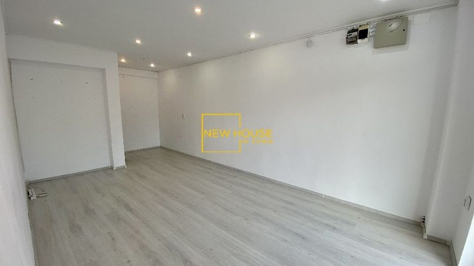 Spatiu comercial de inchiriat la parter in zona Astra - Poză 6