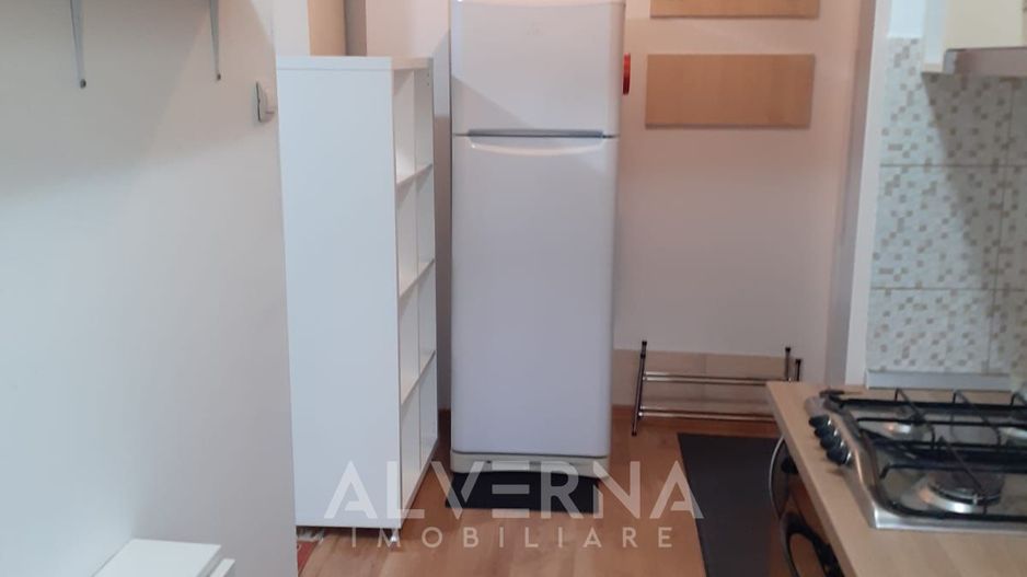 DISPONIBIL! Garsoniera | 26mp | zona Central - Poză 6