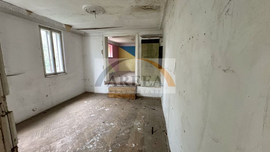 Vila interbelica si teren 501 mp in proprietate, un sigur proprietar ! - Poză 13