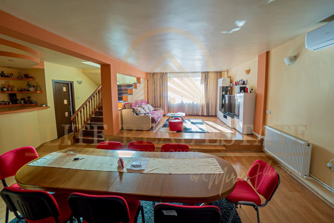 AGIGEA - Casa D+P+1E+M pe un teren de 631 mp cu deschidere la 2 străzi. - Poză 1