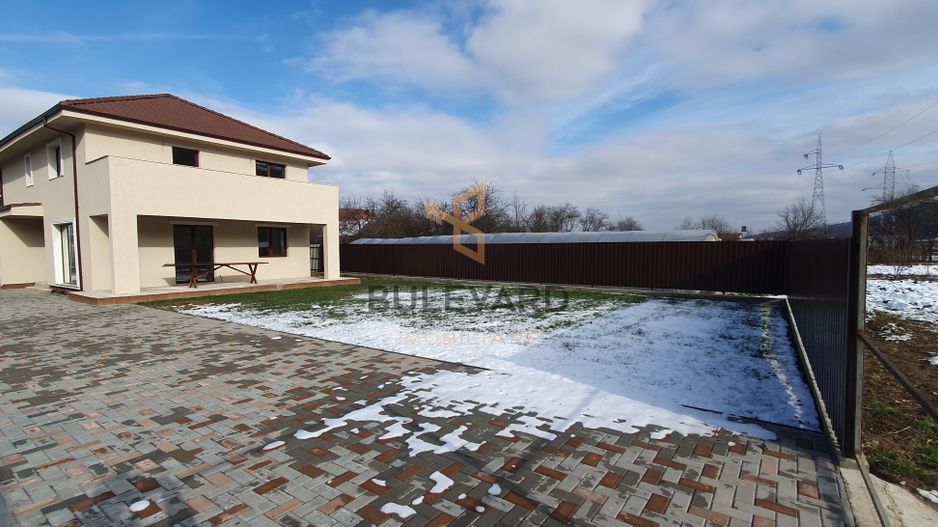 Casa individuala cu teren de 553 mp+spatiu com.in Gilau! - Poză 14