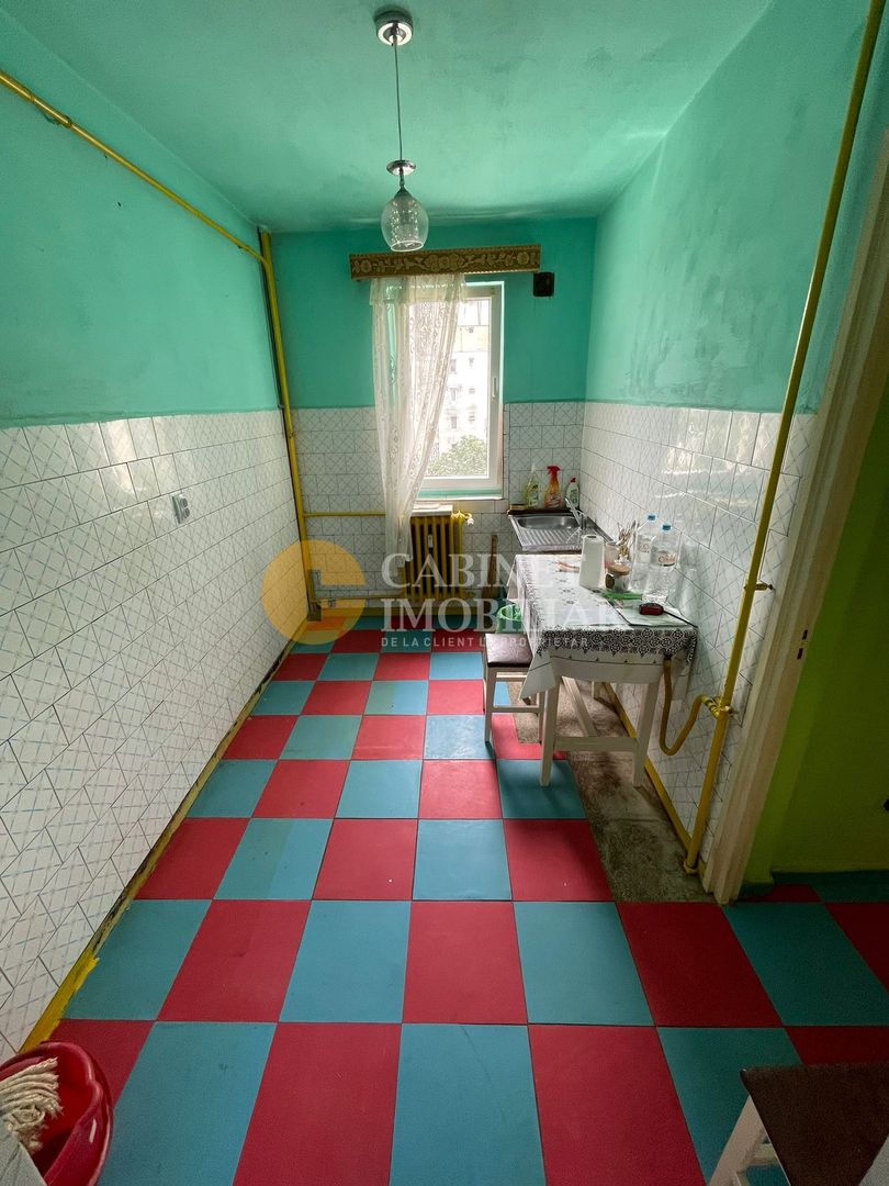 2 camere DECOMANDAT - etaj intermediar - liber - FARA RISC - Poză 4