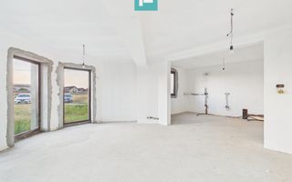 Casă individuală cu 6 camere în Sânandrei - Poză 3