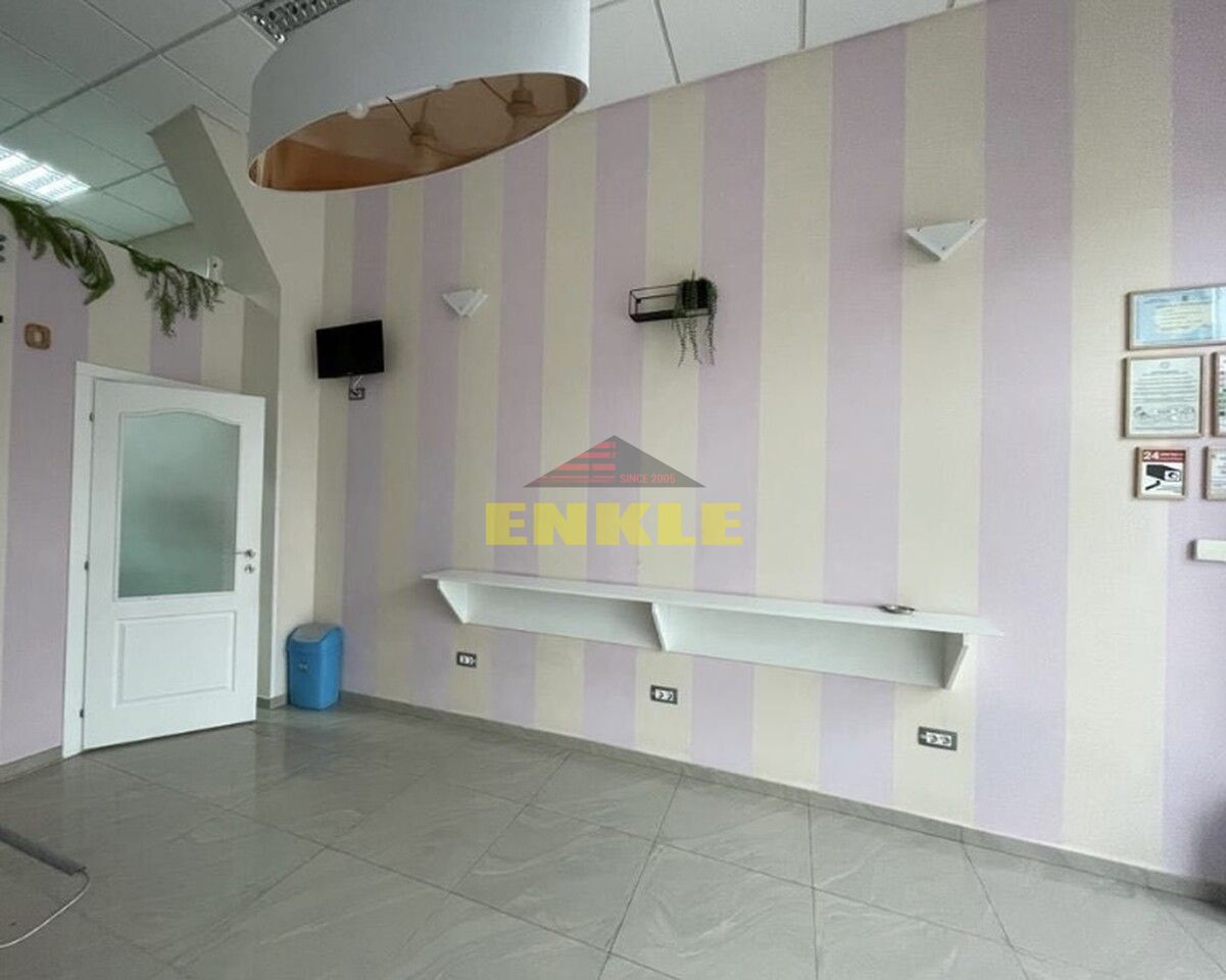 De inchiriat Spatiu Comercial, 40mp. Pret 400 € - Poză 4