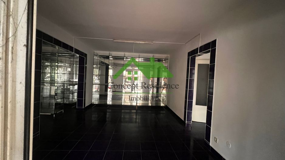 Spațiu comercial 50 mp, parter, B-dul Decebal – zonă stradală - Poză 1