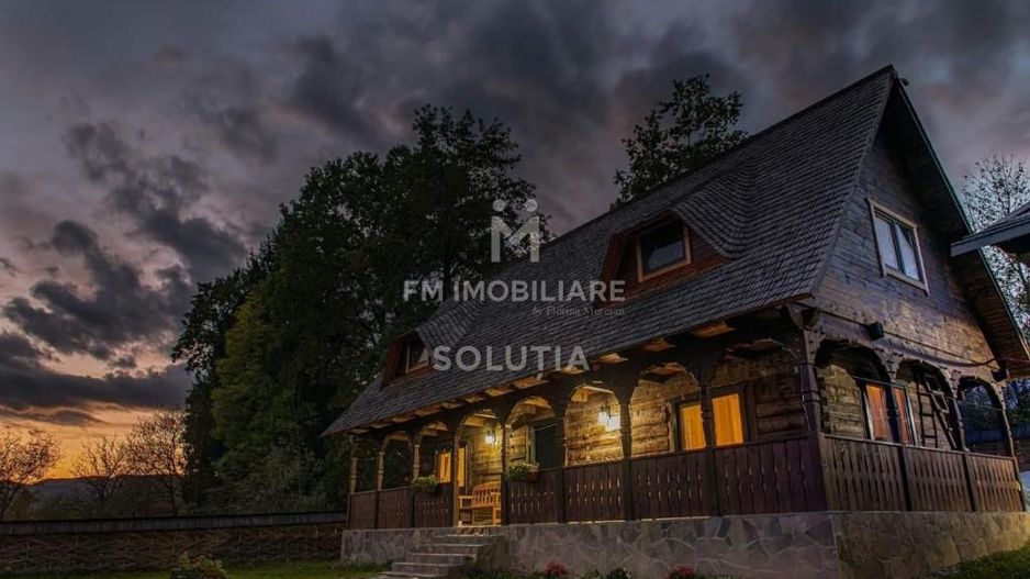 Pensiune agroturistică: 3 case tradiționale + teren în Desești - Poză 2