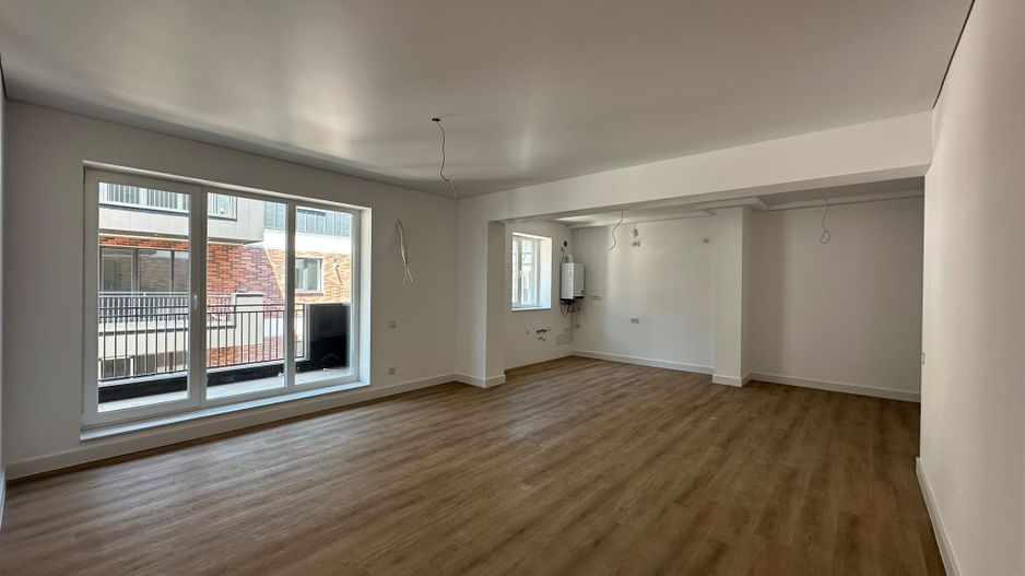Vânzare Ap.2 Camere Pipera-Tunari - Poză 1