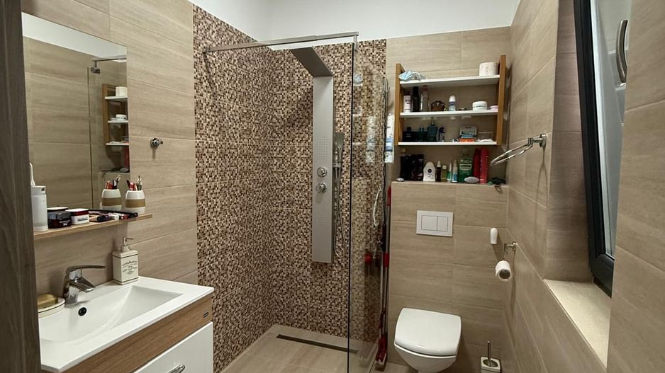 Duplex  5 dormitoare - utilat complet - zona centrala - Dumbravita - Poză 13