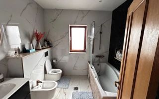 Casă de vânzare Dancu – 3 camere, 105 mp utili, teren 400 mp - Poză 6