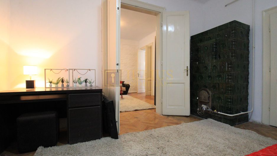 La casa, zona linistita, str Odobescu; camere spatioase. - Poză 12