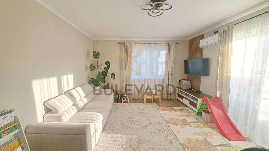 Comision 0! Apartament 3 camere decomandate, la cheie, in imobil tip vila! - Poză 1