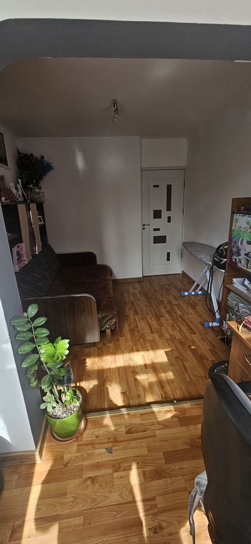 Apartament 4 camere decomandat- Cornitoiu, Unitatea Militara - Poză 6