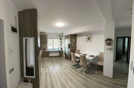 Apartament elegant cu grădină proprie în imobil nou. - Poză 1
