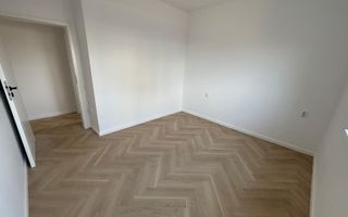 Apartament 3 camere, 2 bai - Zona Unirii, Selimbar - Poză 2