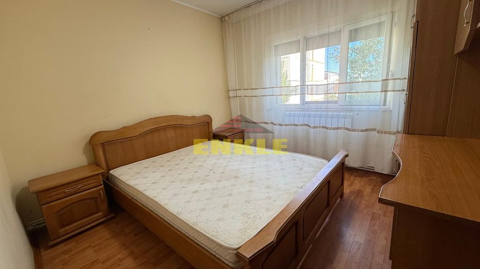 De închiriat apartament cu 2 camere, zona Bucovina. - Poză 4