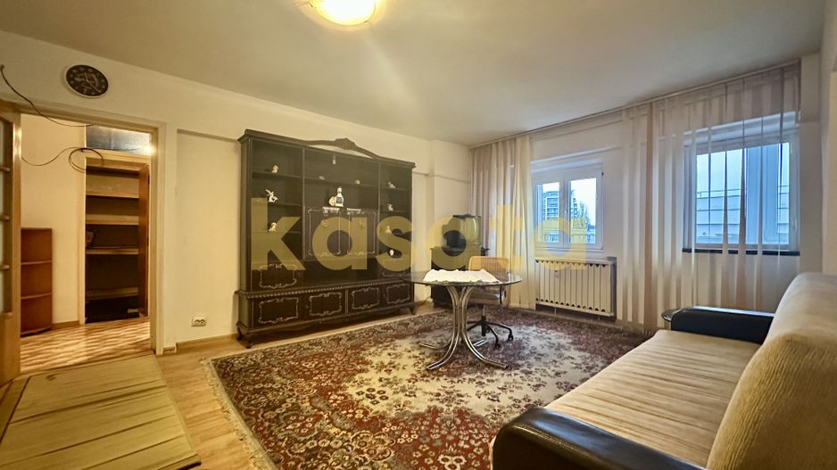 3 camere Aviatiei - Poză 1