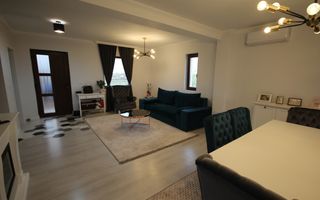 Modern si primitor - Poză 6