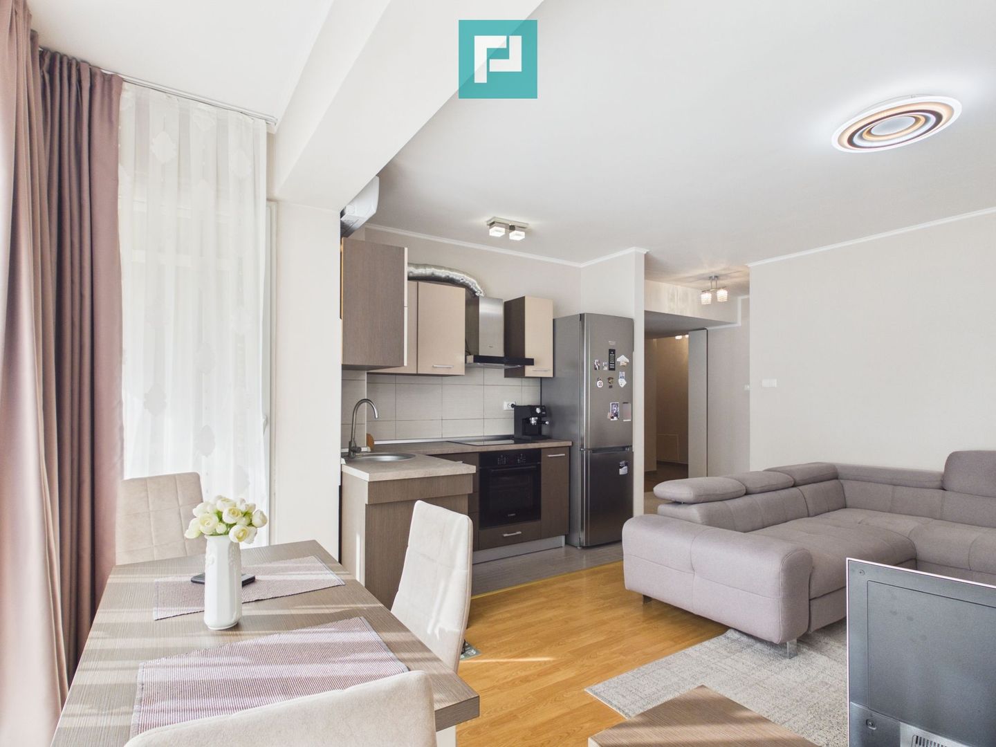 Apartament de vânzare Nufărul Oradea, 65 mp - Poză 1