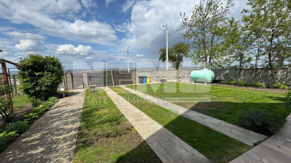 CASĂ DE VÂNZARE | LUNCUȘOARA, UDEȘTI, JUDEȚUL SUCEAVA | PREȚ: 350.000€ - Poză 4