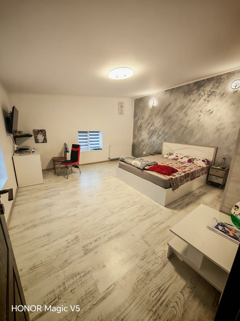 Casa 6 camere 165mp + 160m curte liber Piata Sudului, Obregia, Berceni - Poză 15