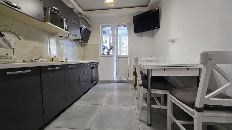 Apartament de vânzare 3 camere - Poză 7