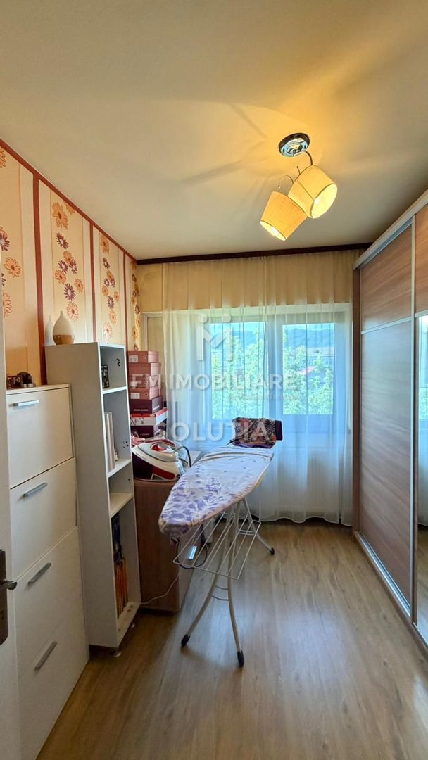Apartament 4 camere | 2 băi | Decomandat | Etaj 2 - Poză 15