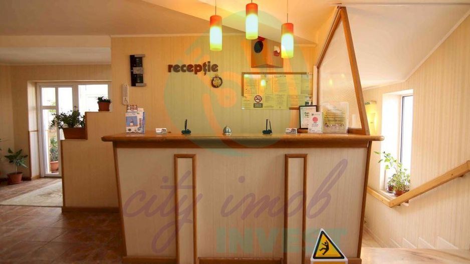 Vila cu 24 de camere cu priveliste superba ideal investitie in PREDEAL - Poză 43