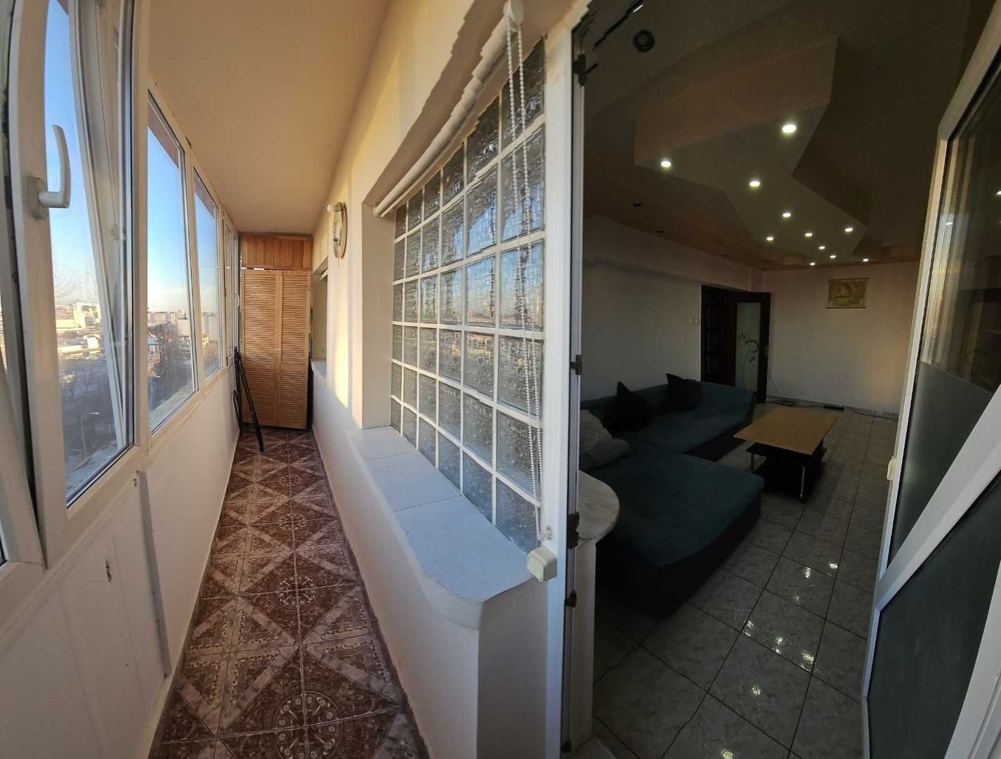 3 Camere, Sebastian mobilat si utilat , Vedere Casa Poporului - Poză 3