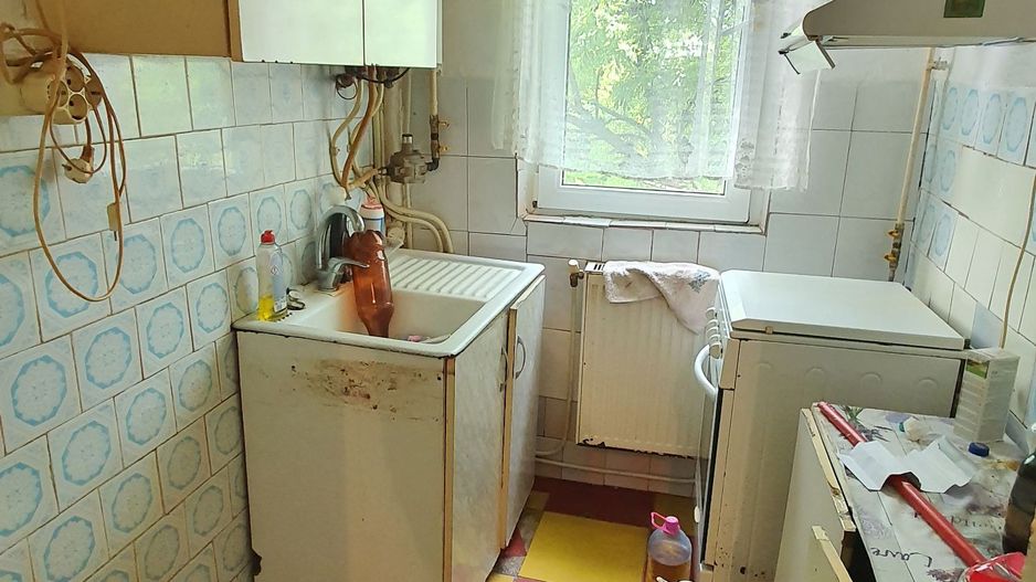 Apartament 2 camere, etaj 3, zona Cuza Vodă; - Poză 5