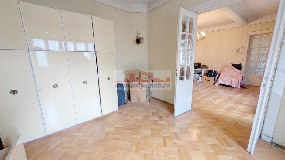 Vanzare Vila Interbelica Cismigiu Centru Bucuresti - Poză 14