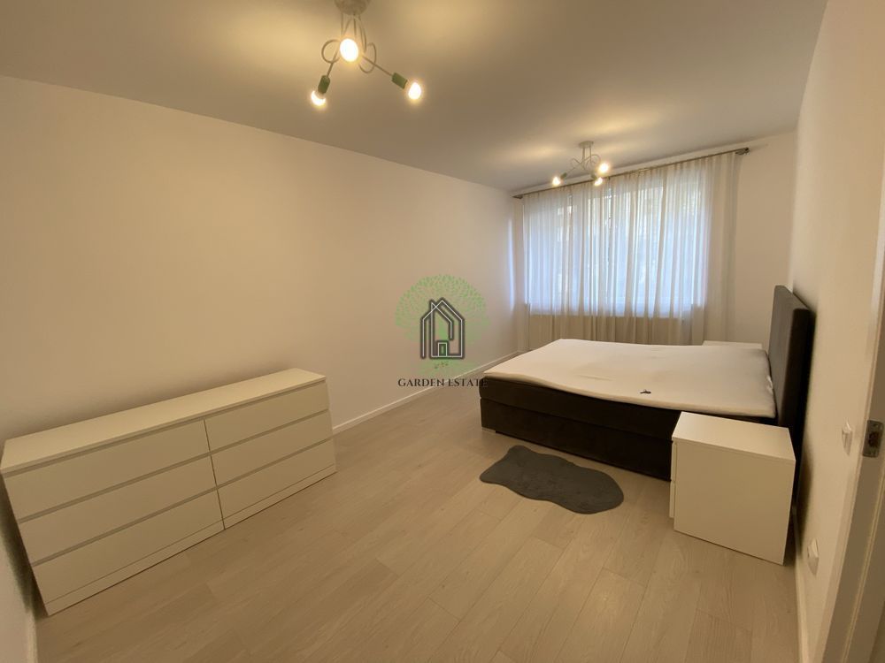 Apartament cu 2 camere, decomandat in cartier Sopor - Poză 1