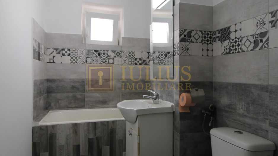 Zona Lipovei, 4 camere + 2 bai, centrala proprie - Poză 12