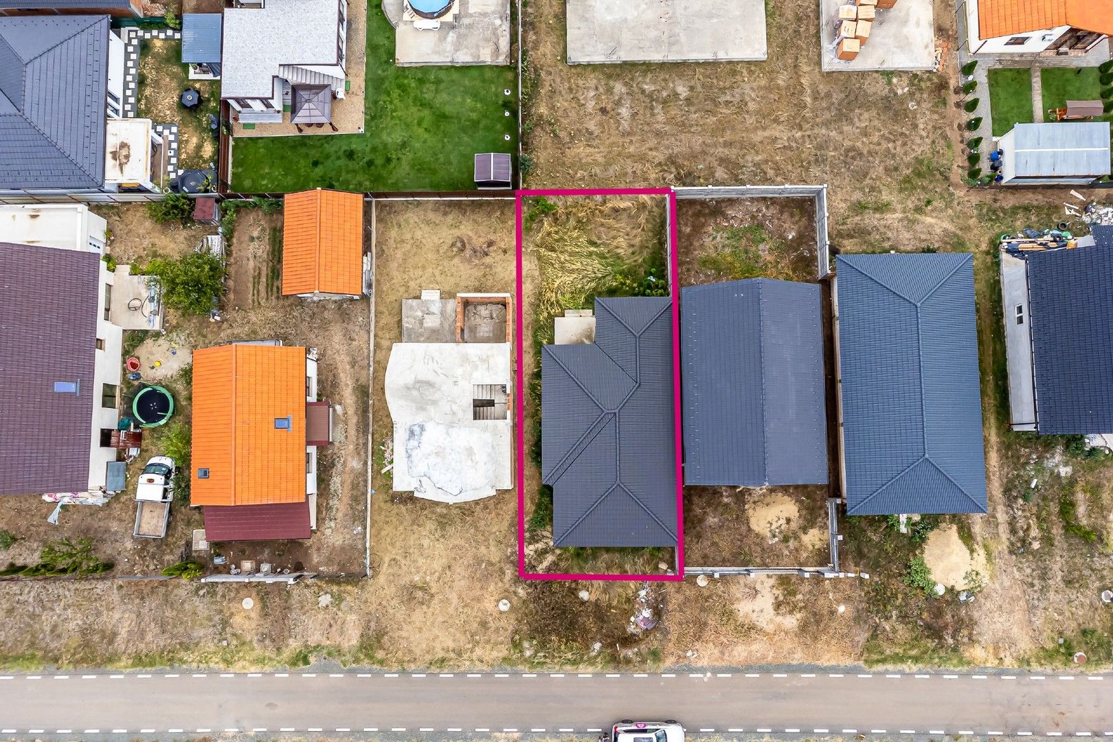 Casă nefinisata la sol in Fântânele, cartier nou Comsion 0 - Poză 8