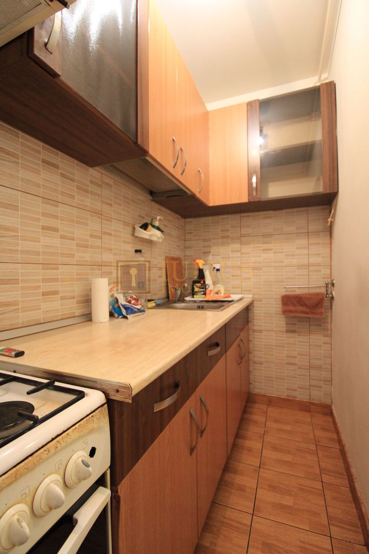 Zona Traian, 3 camere, centrala proprie - Poză 12