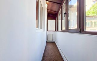 Oportunitate Investițională: Vilă cu Destinație Comercială - Poză 23