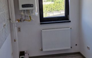 Apartament 2 Camere, etaj 1-Bloc nou-Falticeni - Poză 3