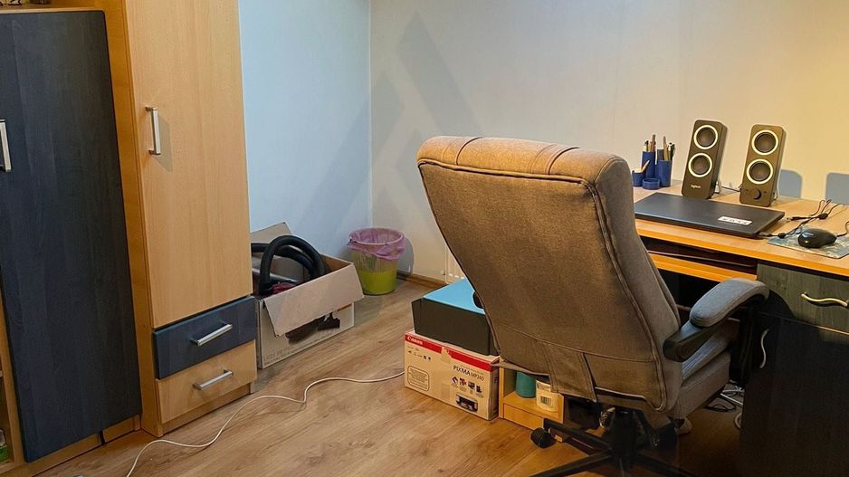 Casa cu etaj 113 mp utili curte libera 350mp garaj cu pod Gusterita - Poză 15