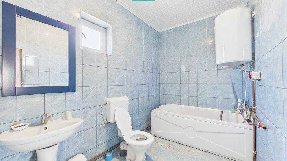Casă cu teren 13 418 mp intravilan - Poză 7