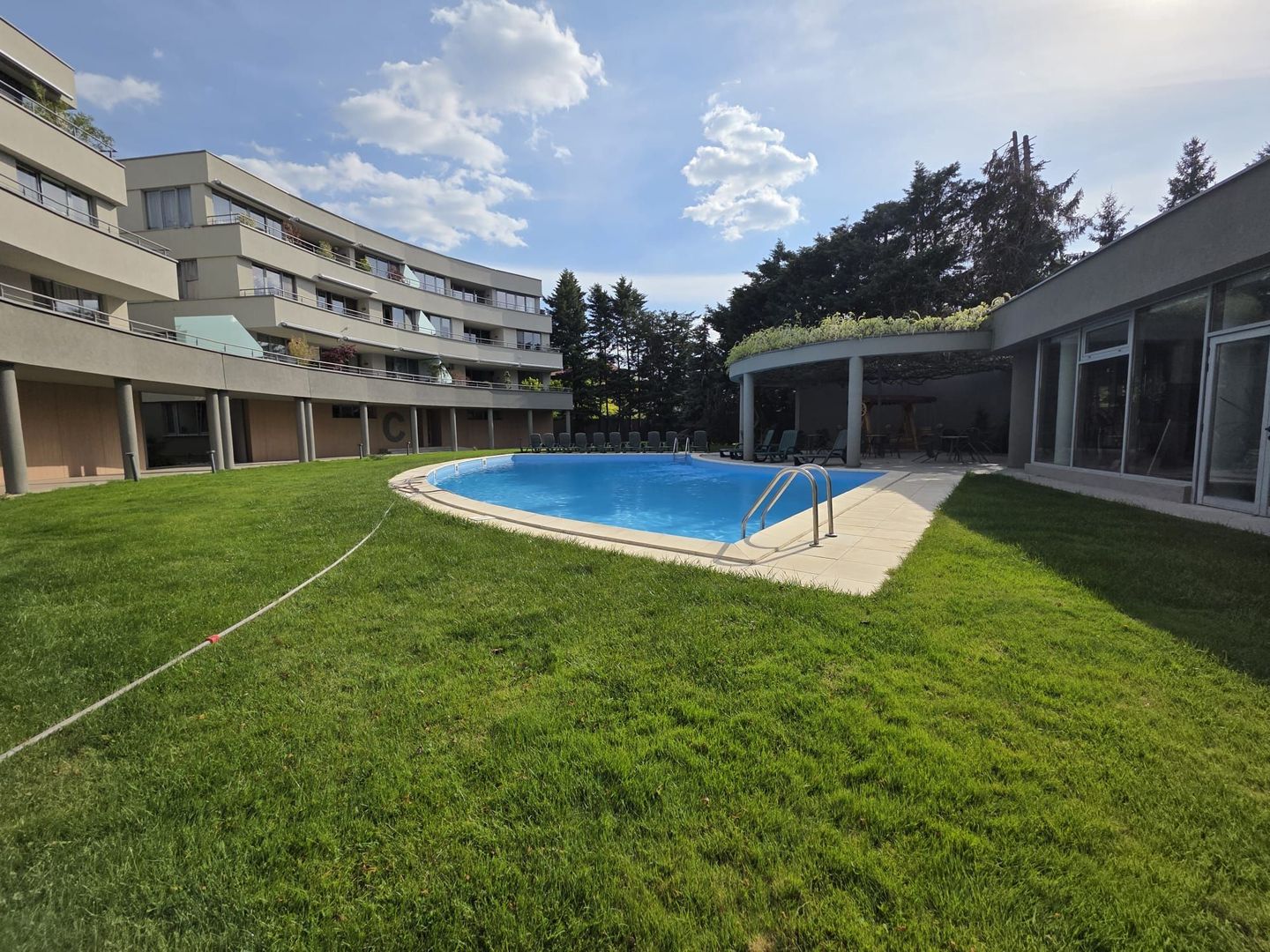 Apartament 3 camere de inchiriat piscina Iancu Nicolae - Poză 16