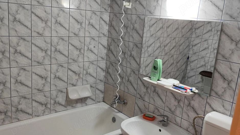 Apartament 3 camere, 2 băi,complet mobilat și utilat, Locație excelentă, etaj 6 - Poză 4