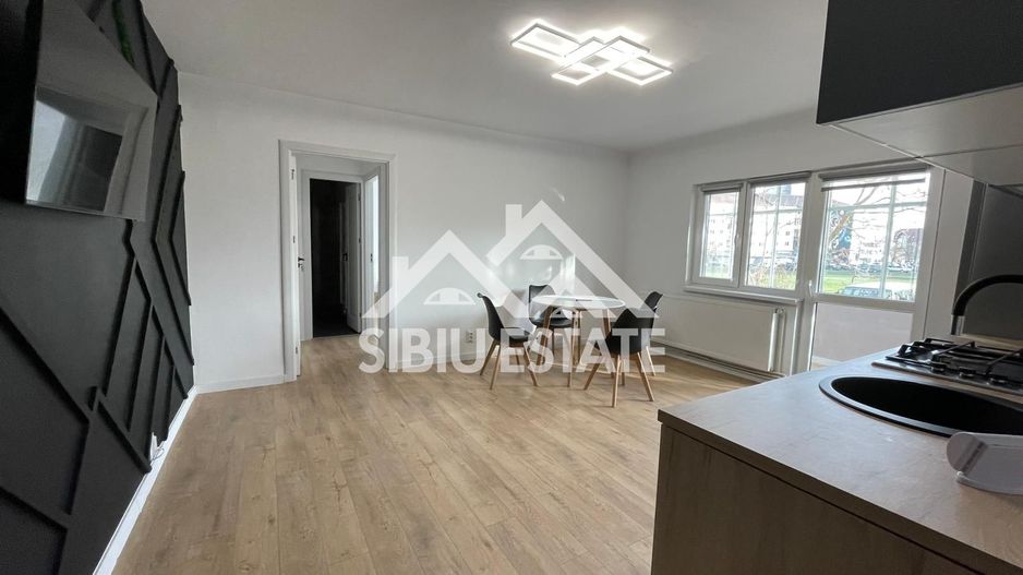 Apartament de vanzare decomandat, 3 camere, balcon s.utila 55 mp. - Poză 10